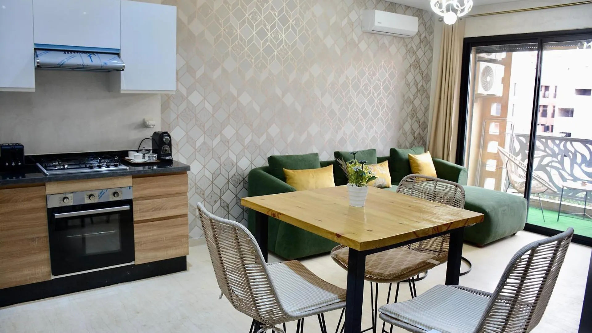 Marrakesh Cozy Desert Oasis 아파트